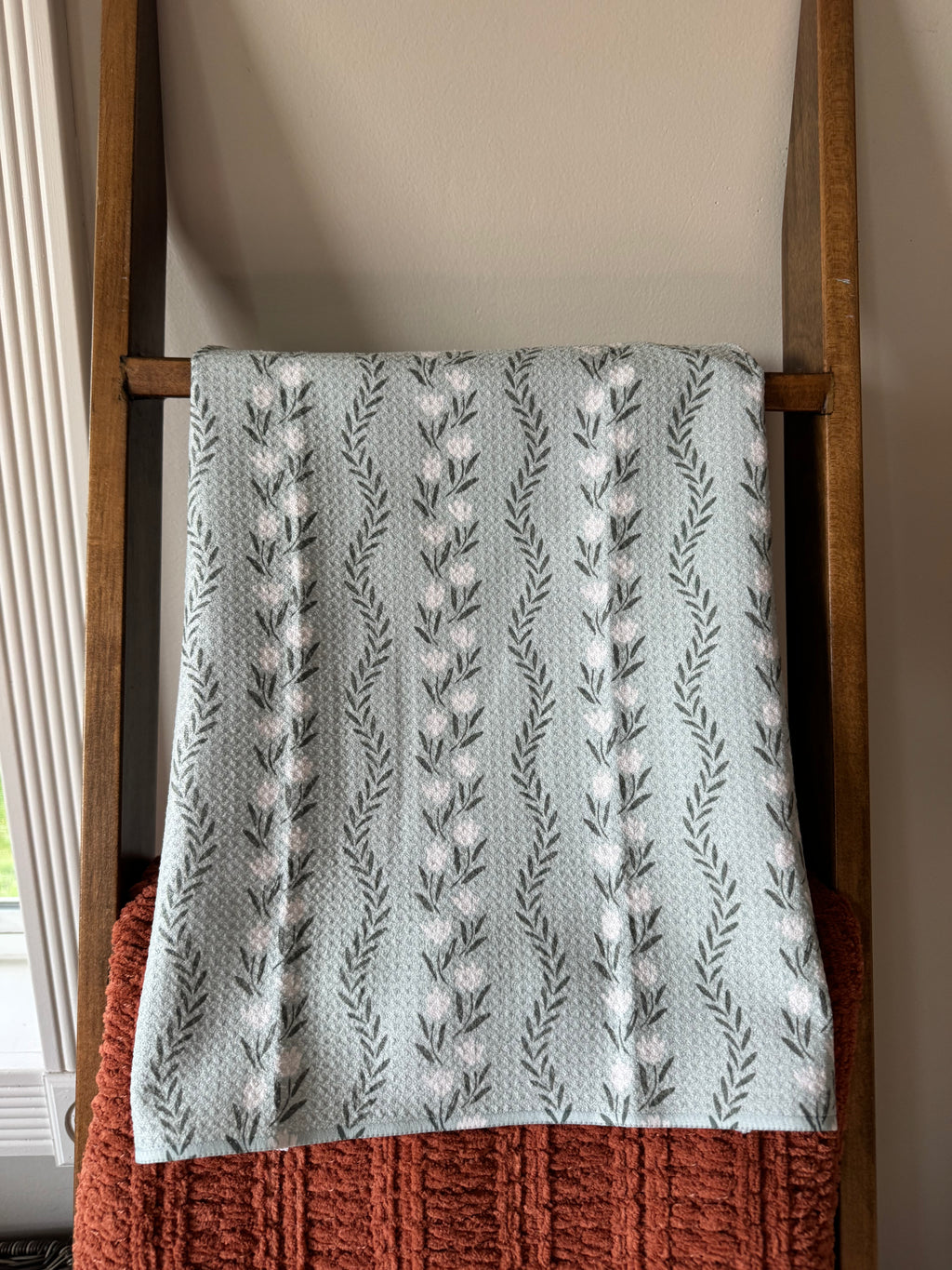 Vintage Floral Stripe