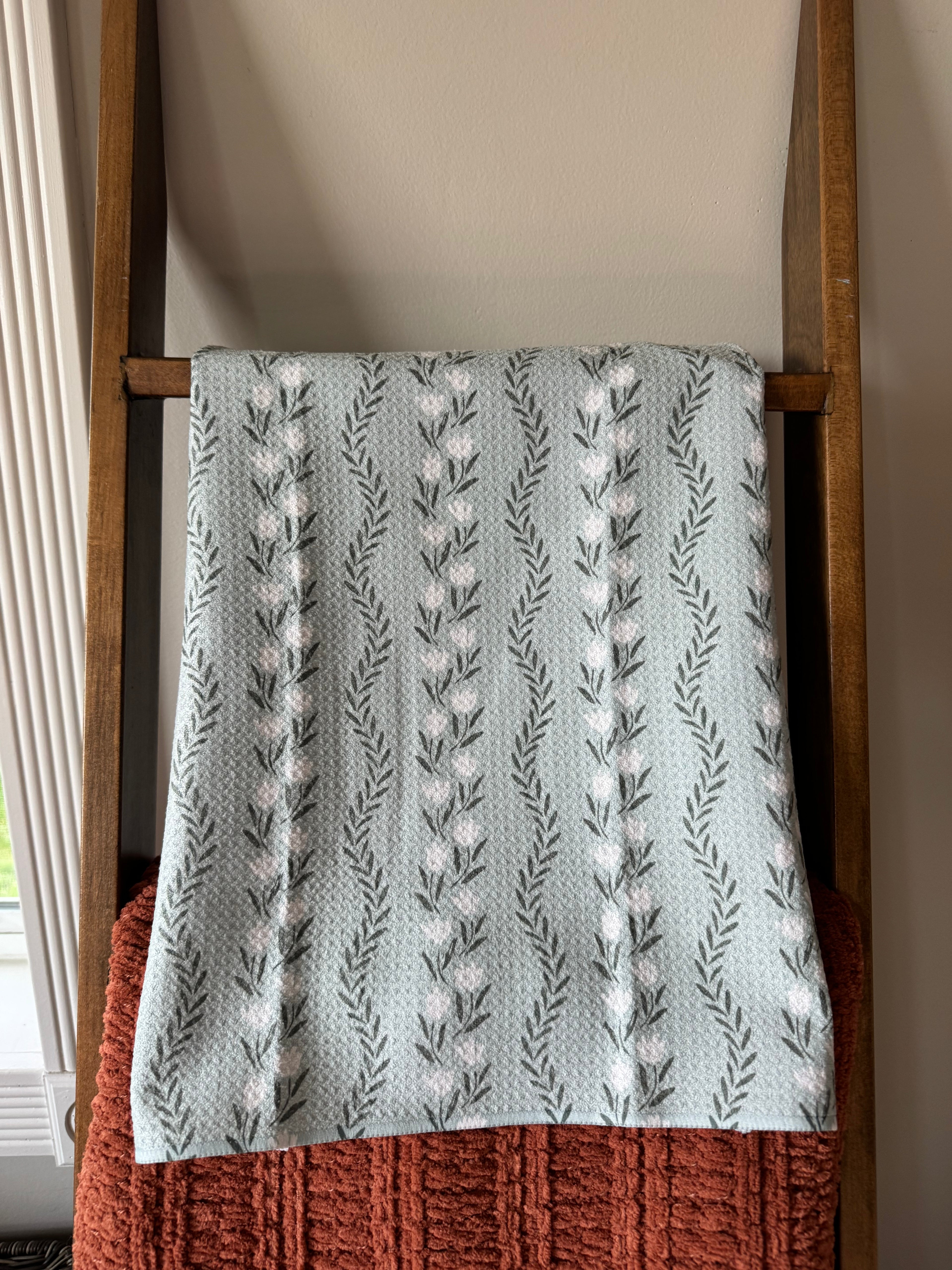 Vintage Floral Stripe