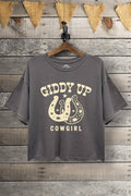 GIDDY UP Boxy Crop T-Shirt